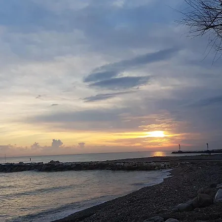 Club Del Sole Easy Village Розето-дельи-Абруцци