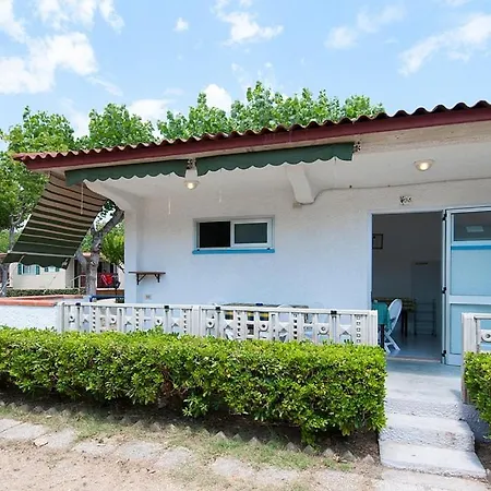 Club Del Sole Easy Village Розето-дельи-Абруцци