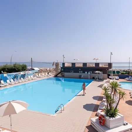 Camping Club Del Sole Easy Village *