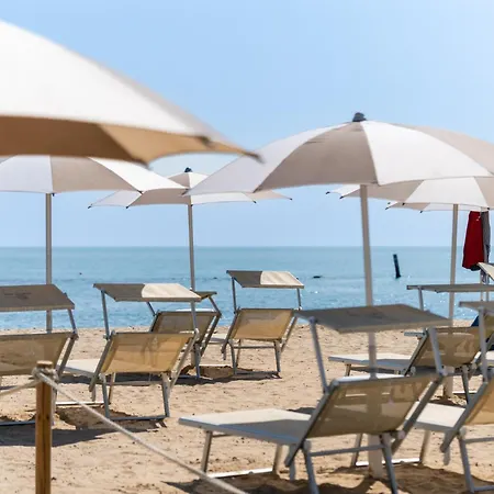 Club Del Sole Easy Village *