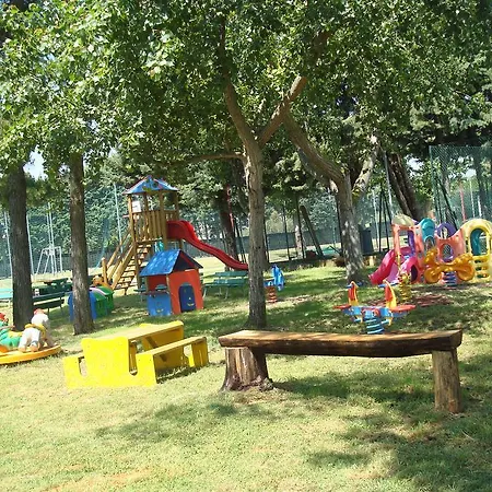 Кемпинг Club Del Sole Easy Village Розето-дельи-Абруцци