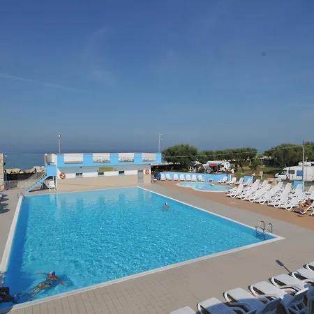 Club Del Sole Easy Village Кемпинг *