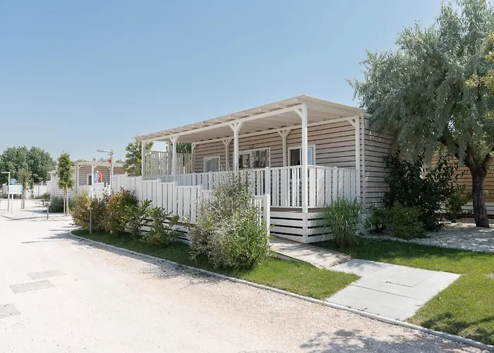 Club Del Sole Easy Village Camping *